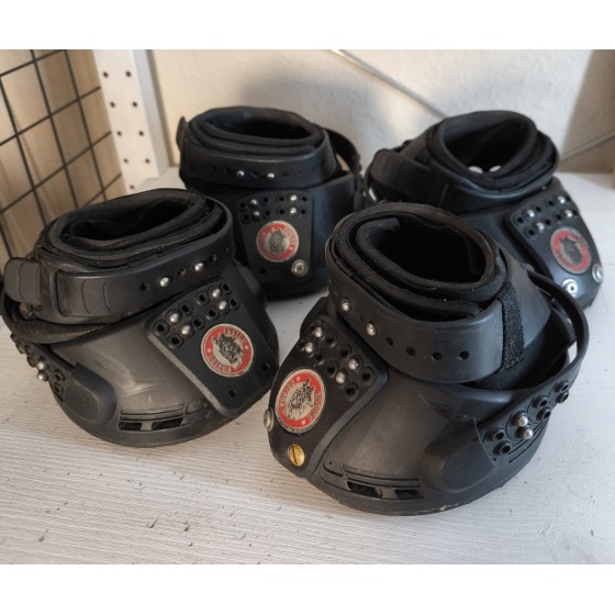 ♻️ Nya hovboots i vår begagnathörna – nyhetsbrevsprenumeranter får förtur!